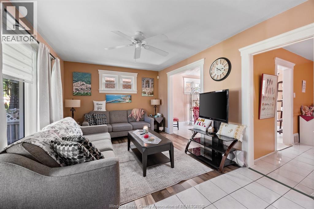 162 CAMERON AVENUE - 6