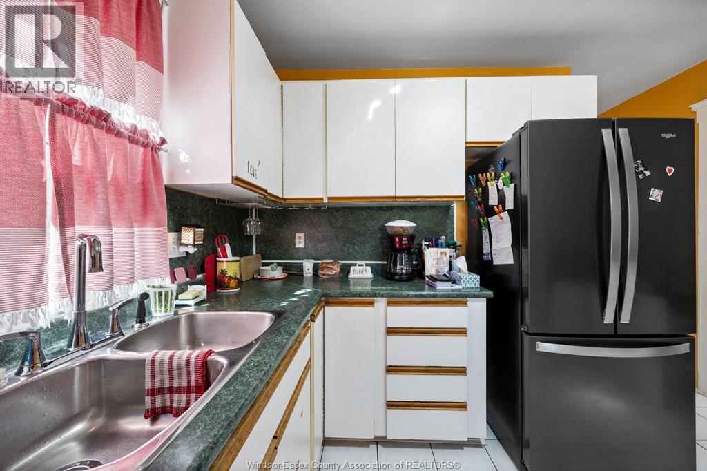 162 CAMERON AVENUE - 11