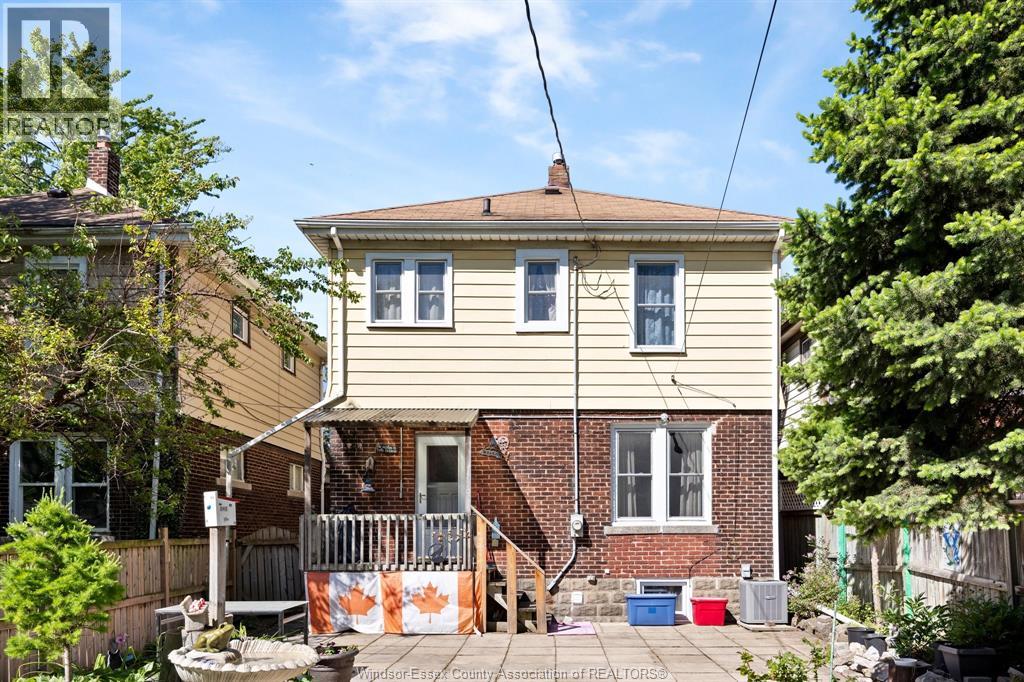162 CAMERON AVENUE - 22