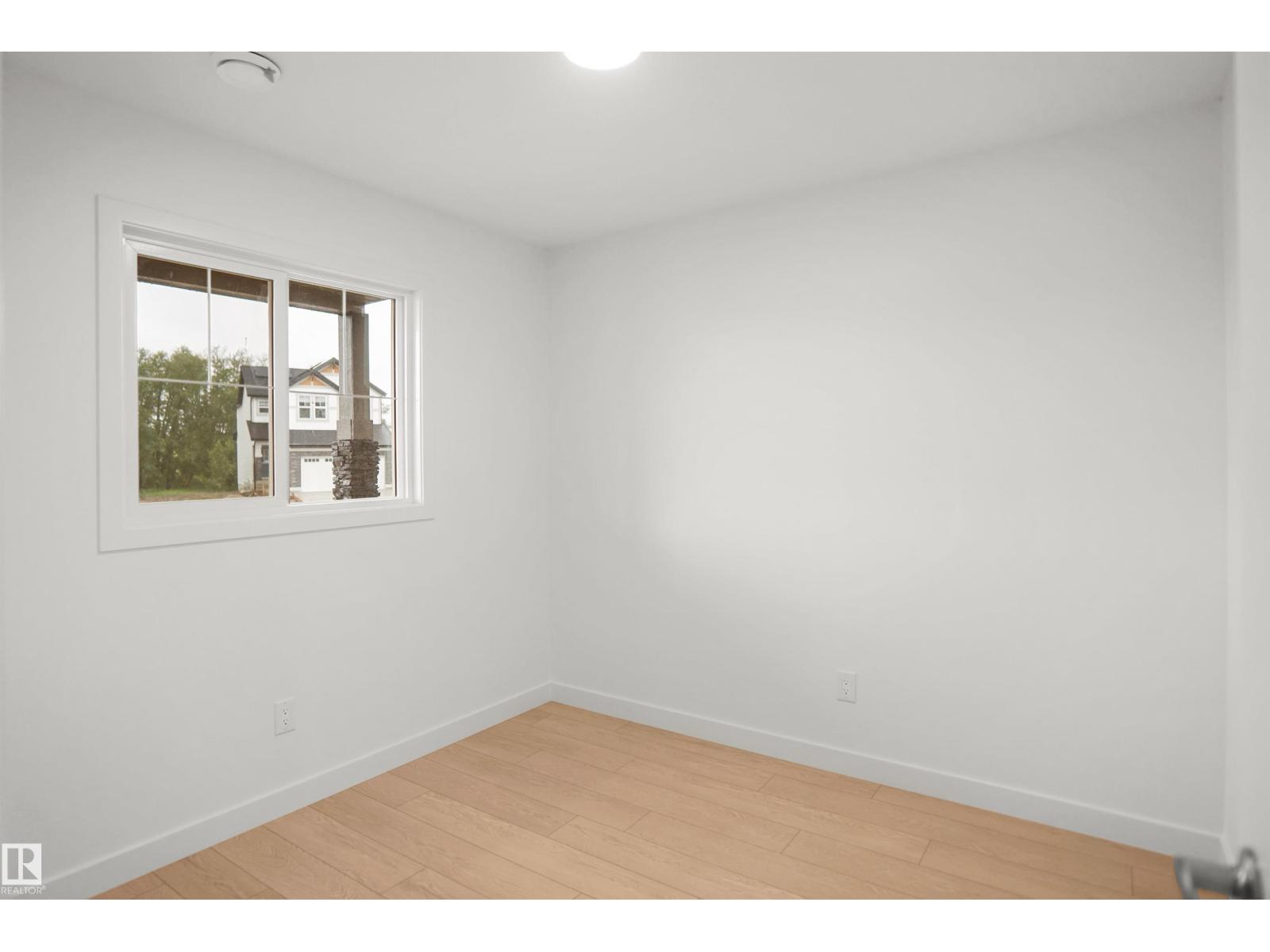 13137 214 ST NW - 3