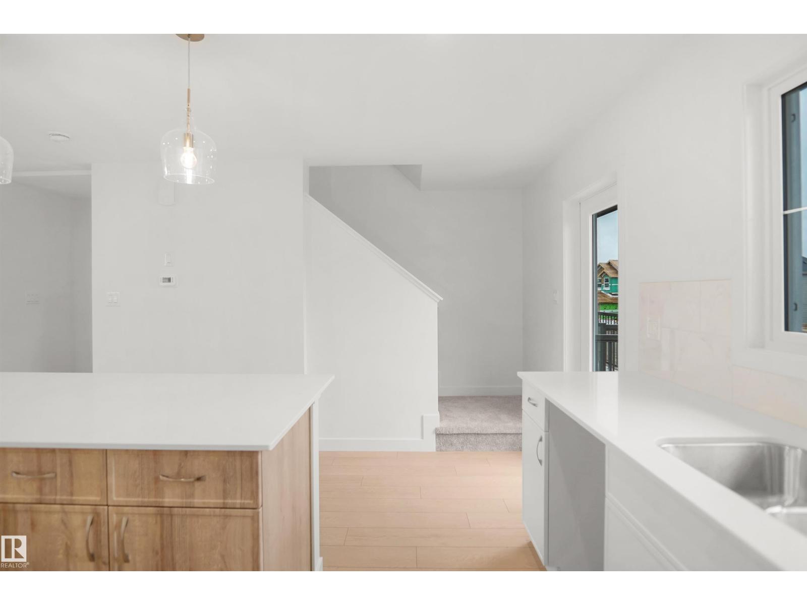 13137 214 ST NW - 12