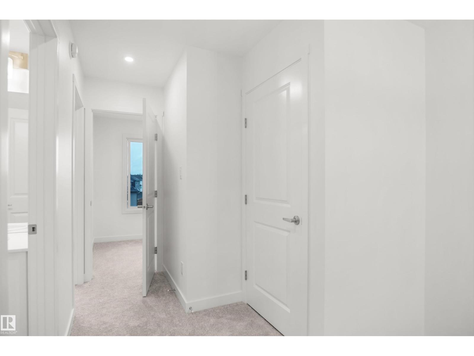 13137 214 ST NW - 14