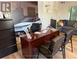 2471 Eglinton Avenue W, Toronto, ON M6M1S8 Photo 21