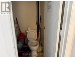 2471 Eglinton Avenue W, Toronto, ON M6M1S8 Photo 24