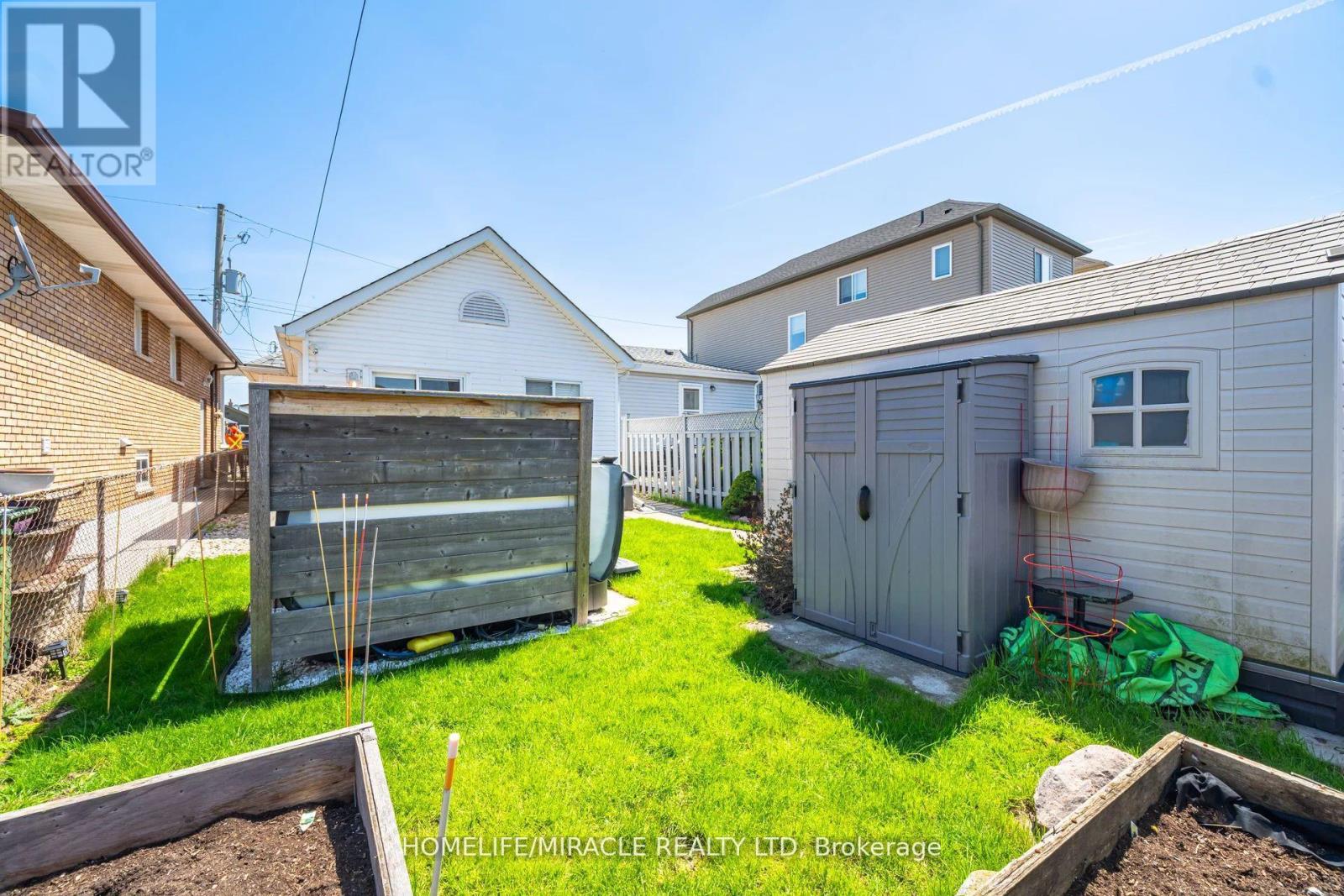 71 BELAND AVENUE N - 34