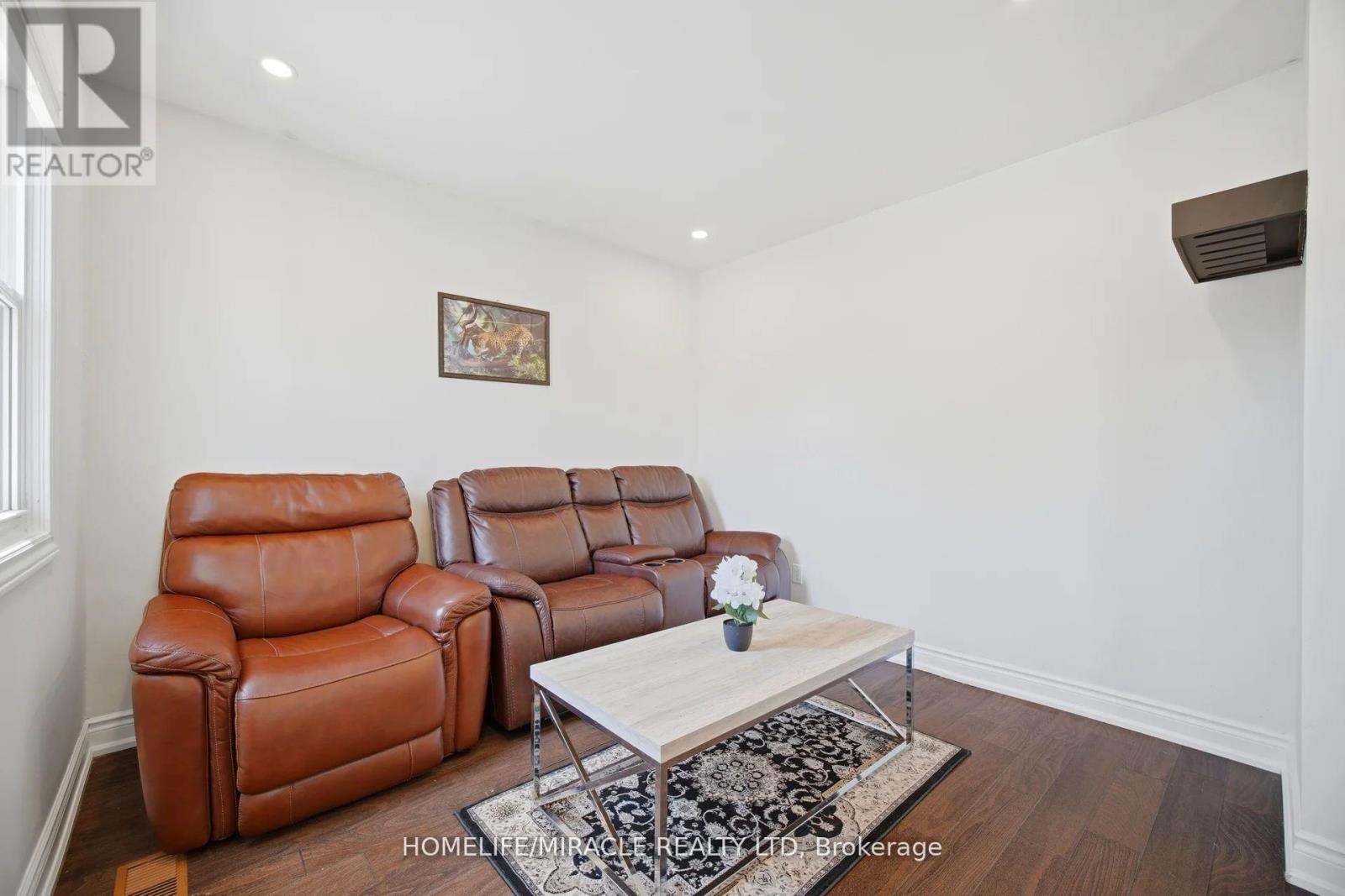 71 BELAND AVENUE N - 7