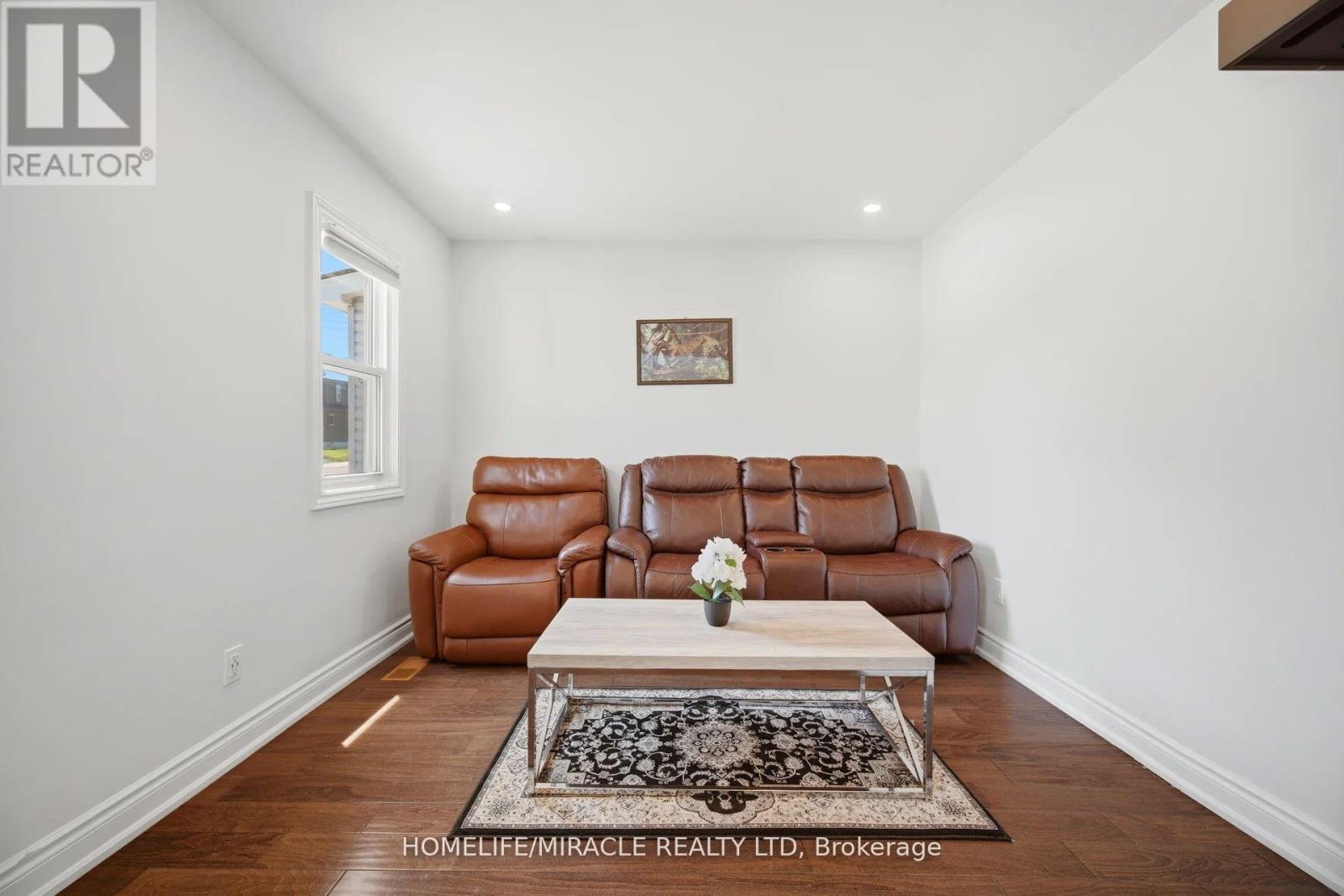 71 BELAND AVENUE N - 8