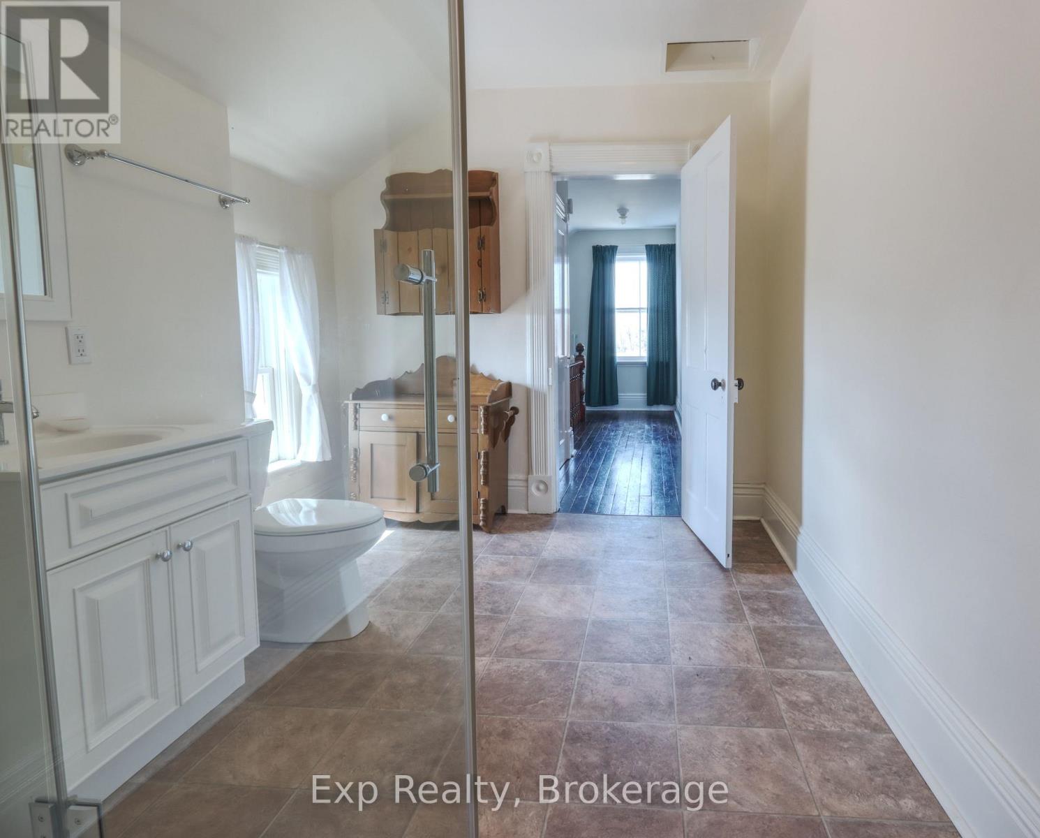 840 MCGREGOR BAY ROAD - 45