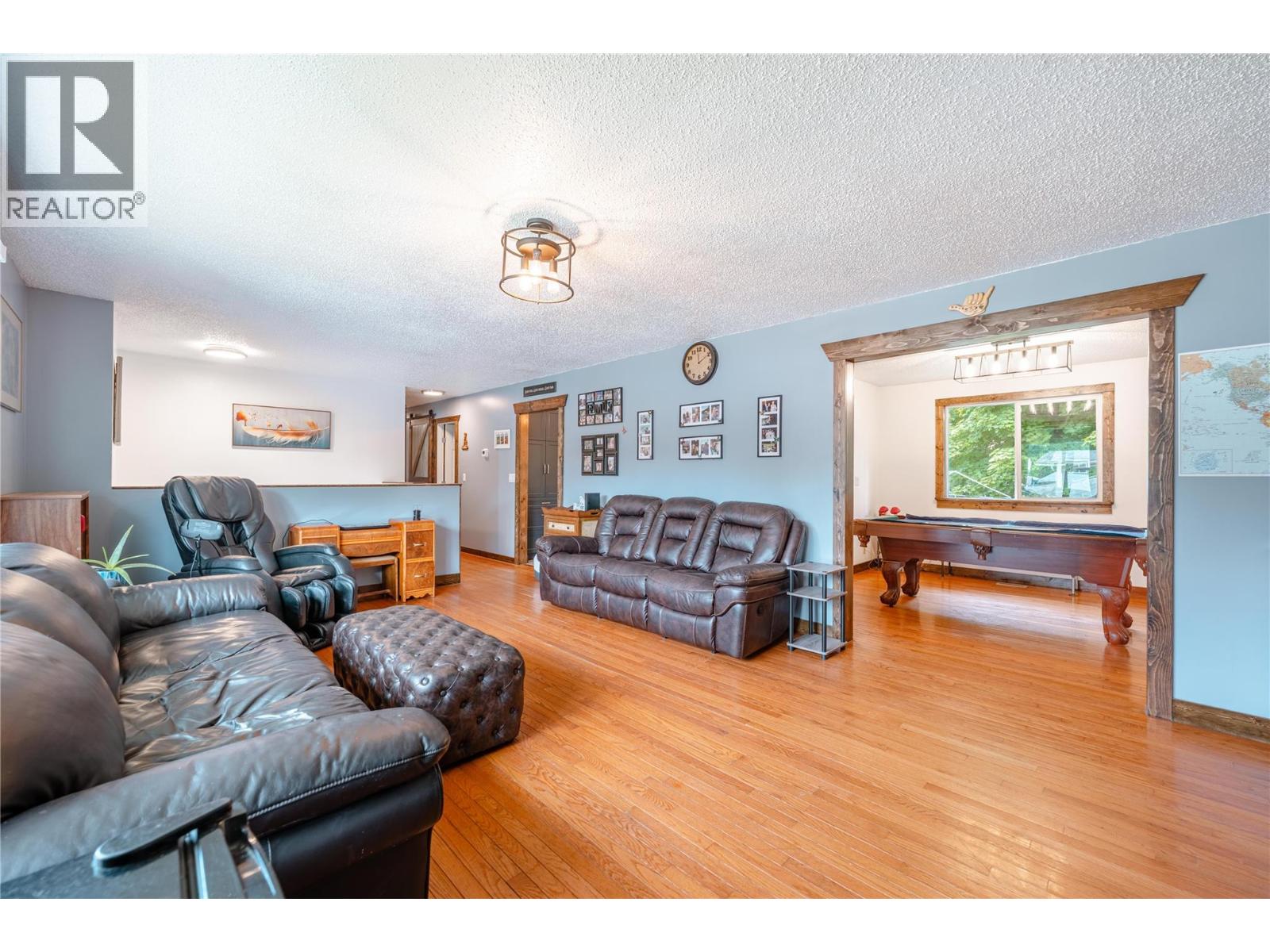 162 Pearkes Drive - 5