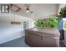 Dining room - 162 Pearkes Drive, Revelstoke, BC V0E2S0 Photo 16