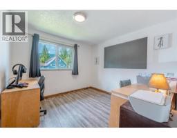162 Pearkes Drive, Revelstoke, BC V0E2S0 Photo 25