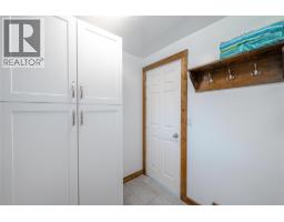 162 Pearkes Drive, Revelstoke, BC V0E2S0 Photo 30