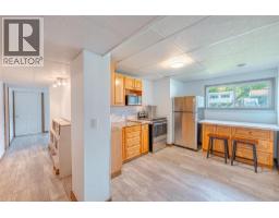 162 Pearkes Drive, Revelstoke, BC V0E2S0 Photo 34