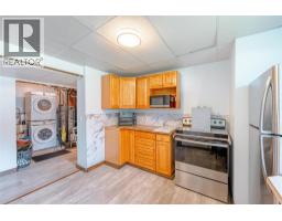 162 Pearkes Drive, Revelstoke, BC V0E2S0 Photo 35
