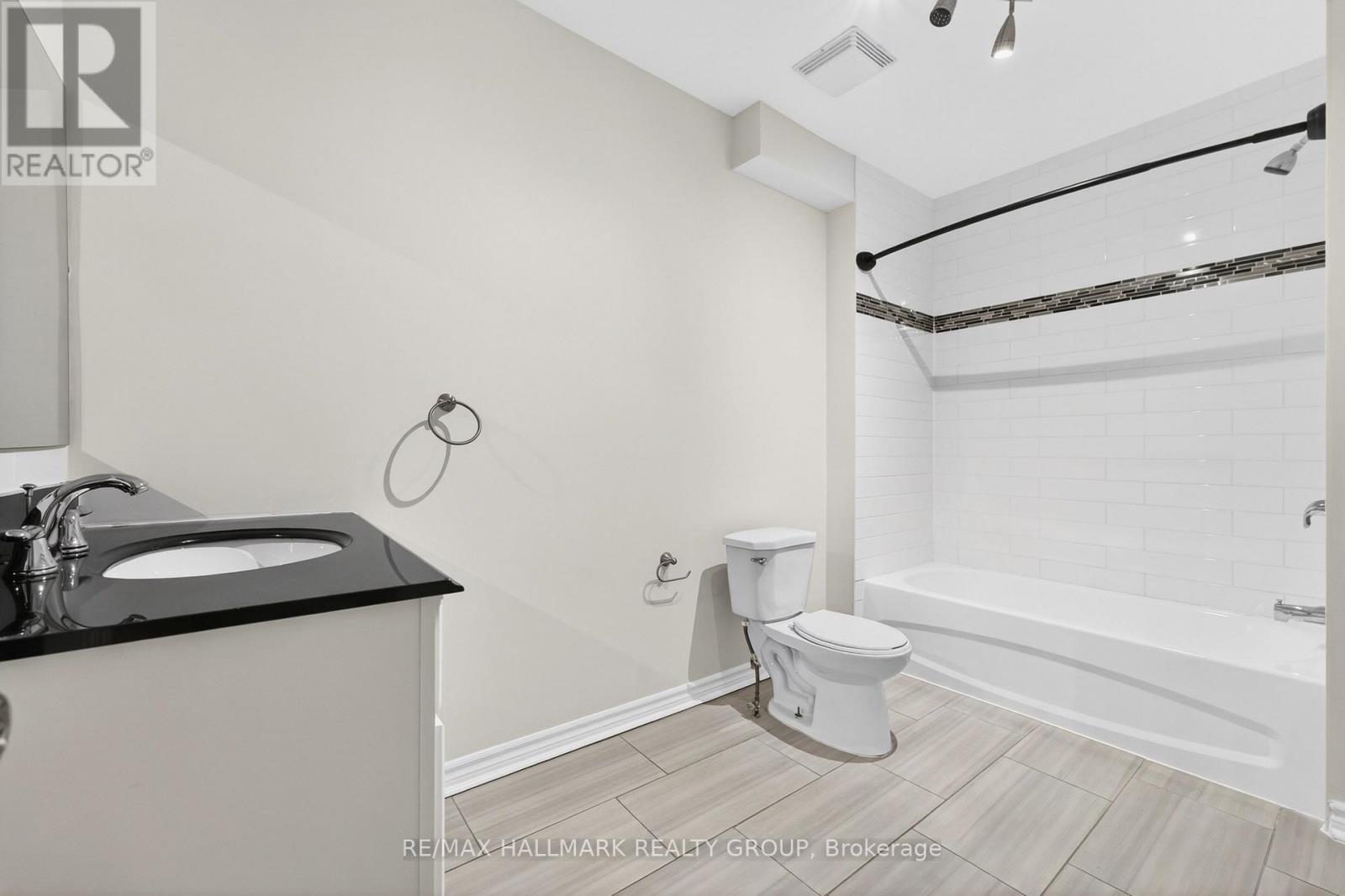 212 ARLINGTON AVENUE - 31