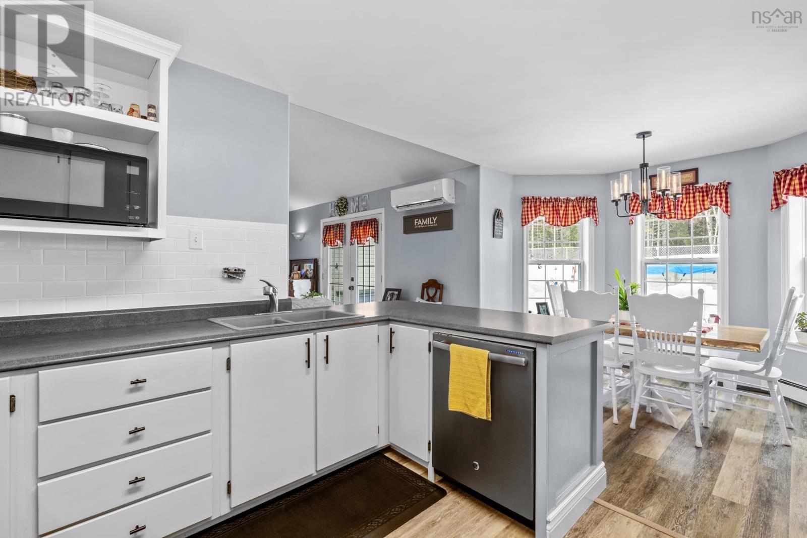 278 Pleasant Drive - 16