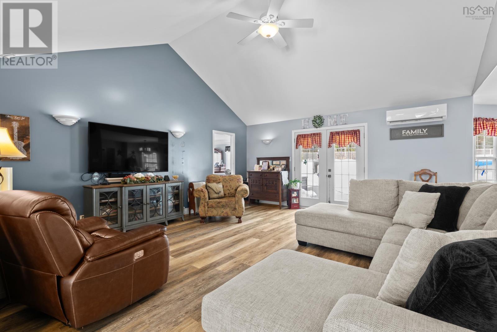 278 Pleasant Drive - 9