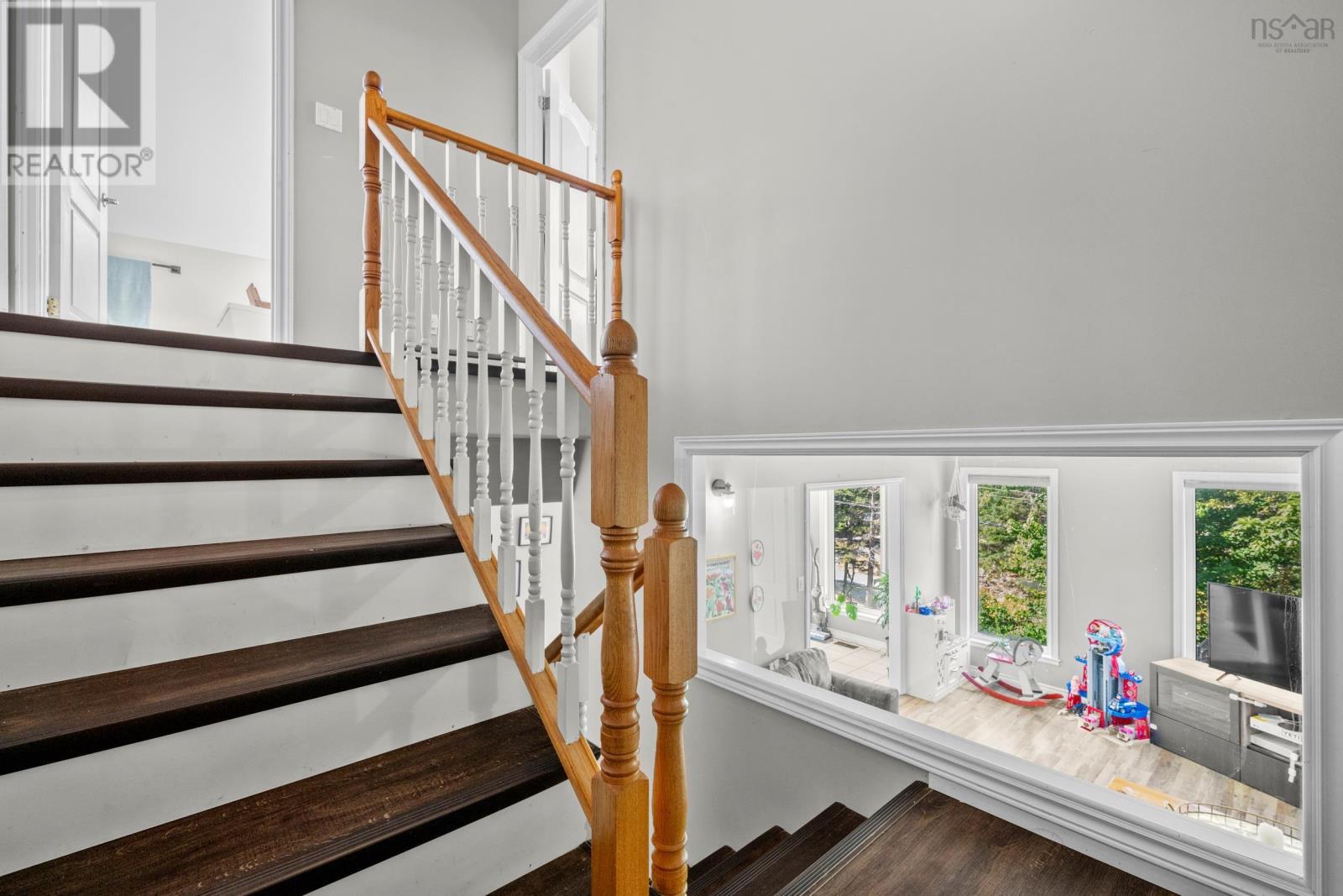327 East Petpeswick Road - 21