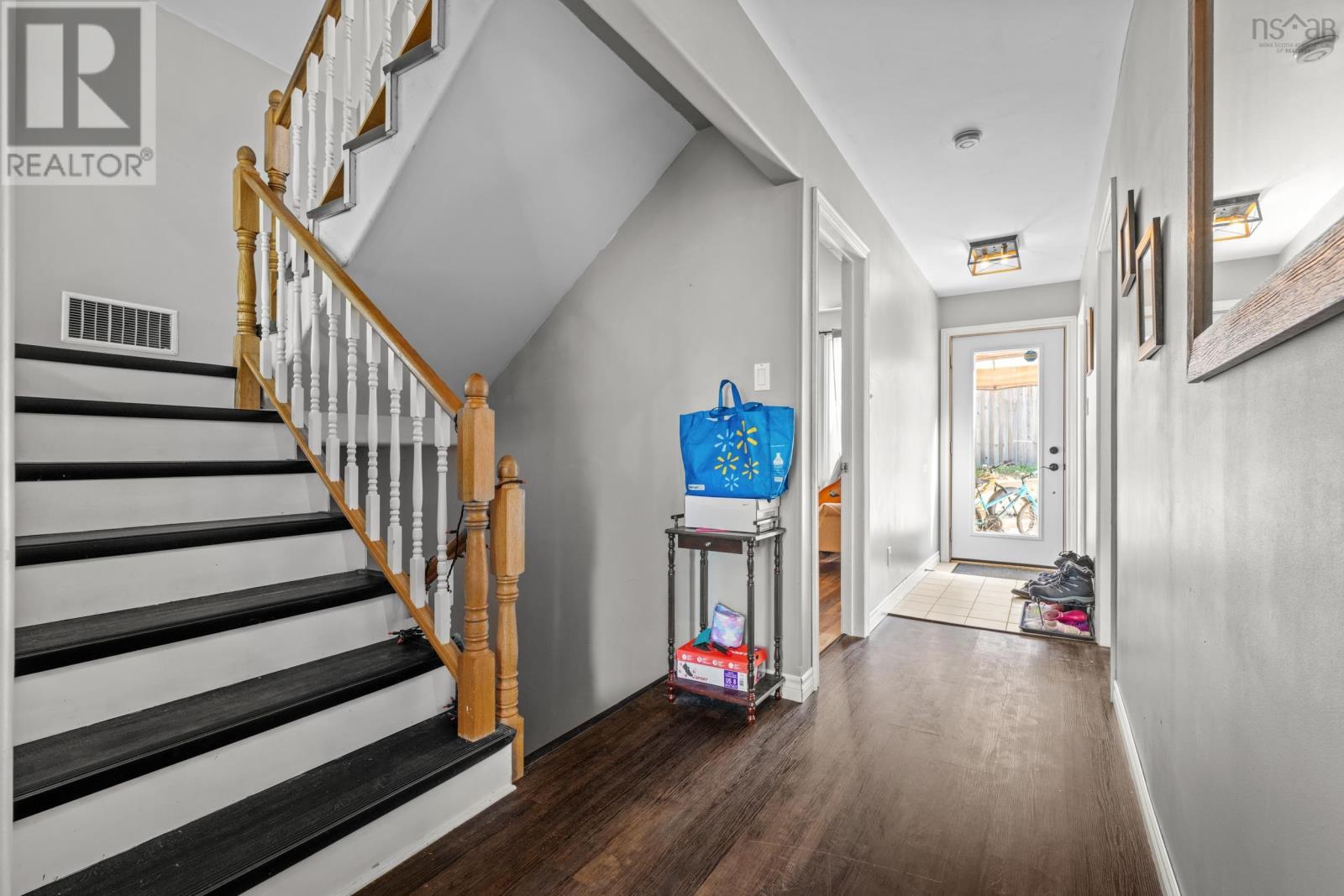 327 East Petpeswick Road - 11