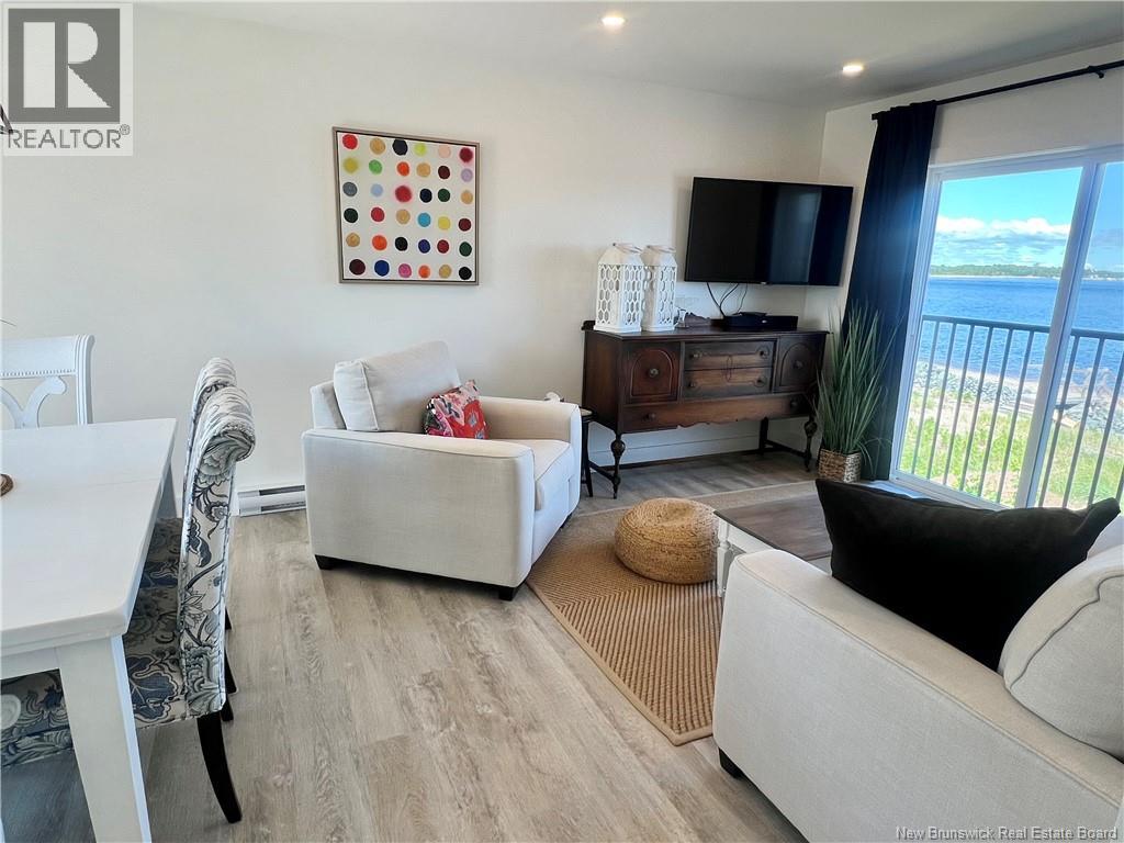 251 Bayshore - 36
