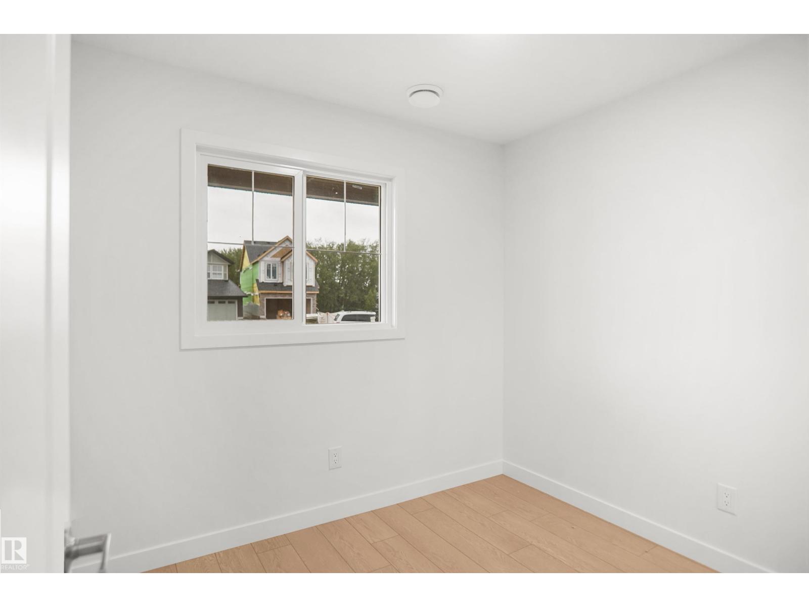 13135 214 ST NW - 4
