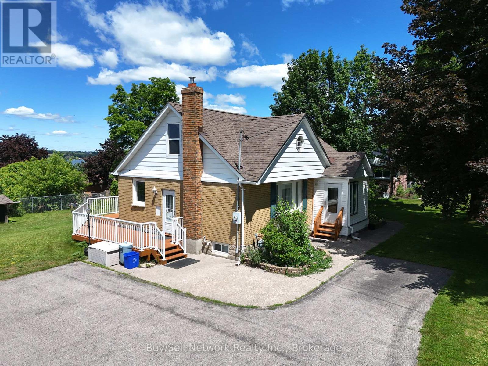 962 WARD STREET - 2