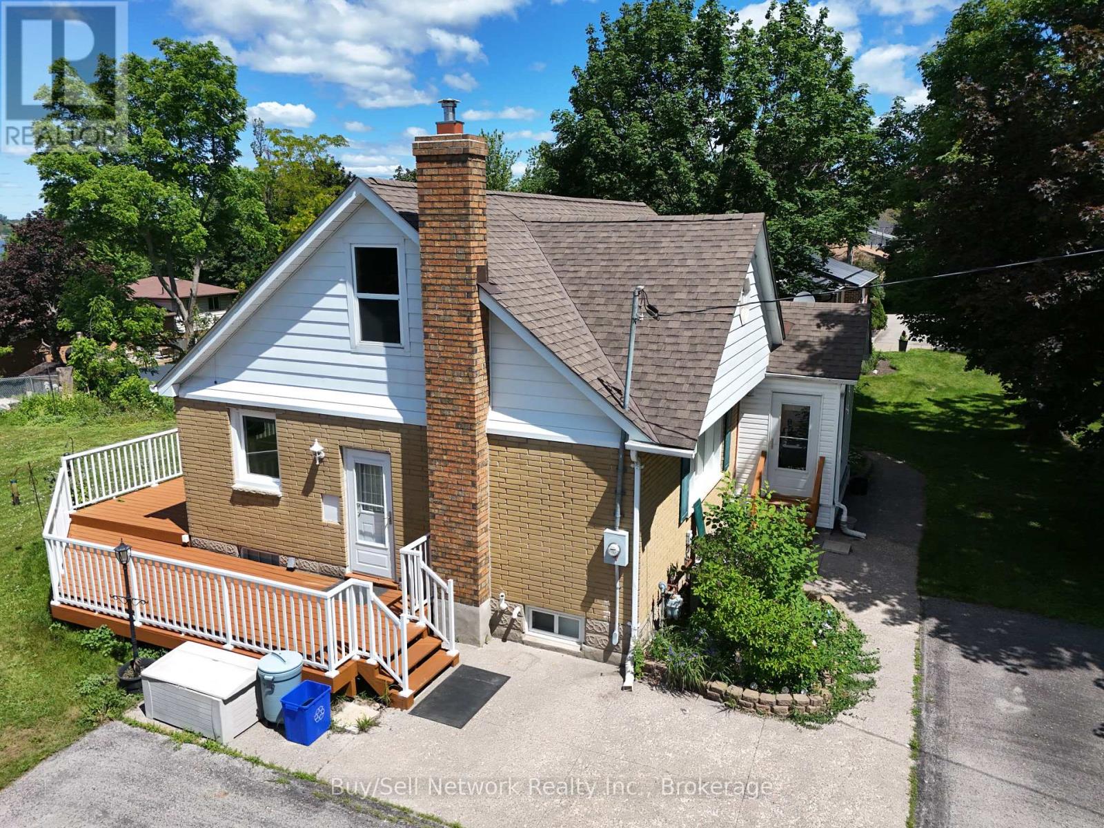 962 WARD STREET - 7