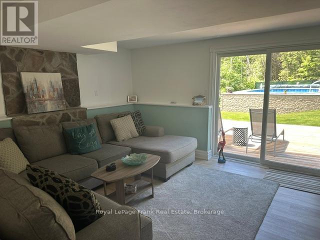 118 ECHO BAY ROAD E - 33