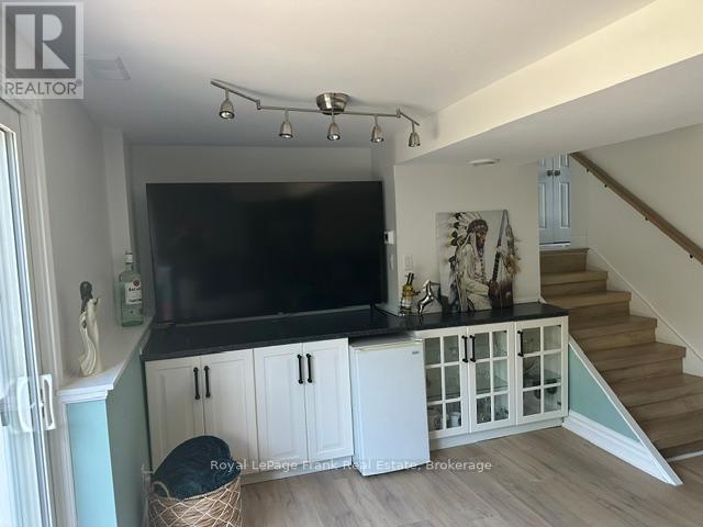 118 ECHO BAY ROAD E - 34
