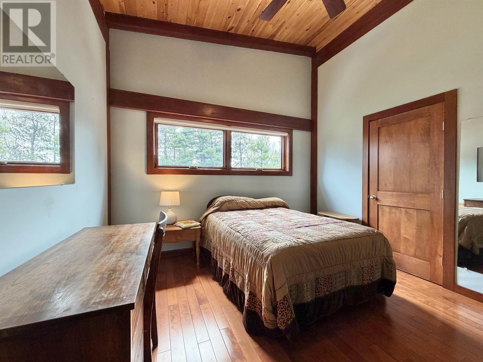 447 Hopkins Bay RD - 26