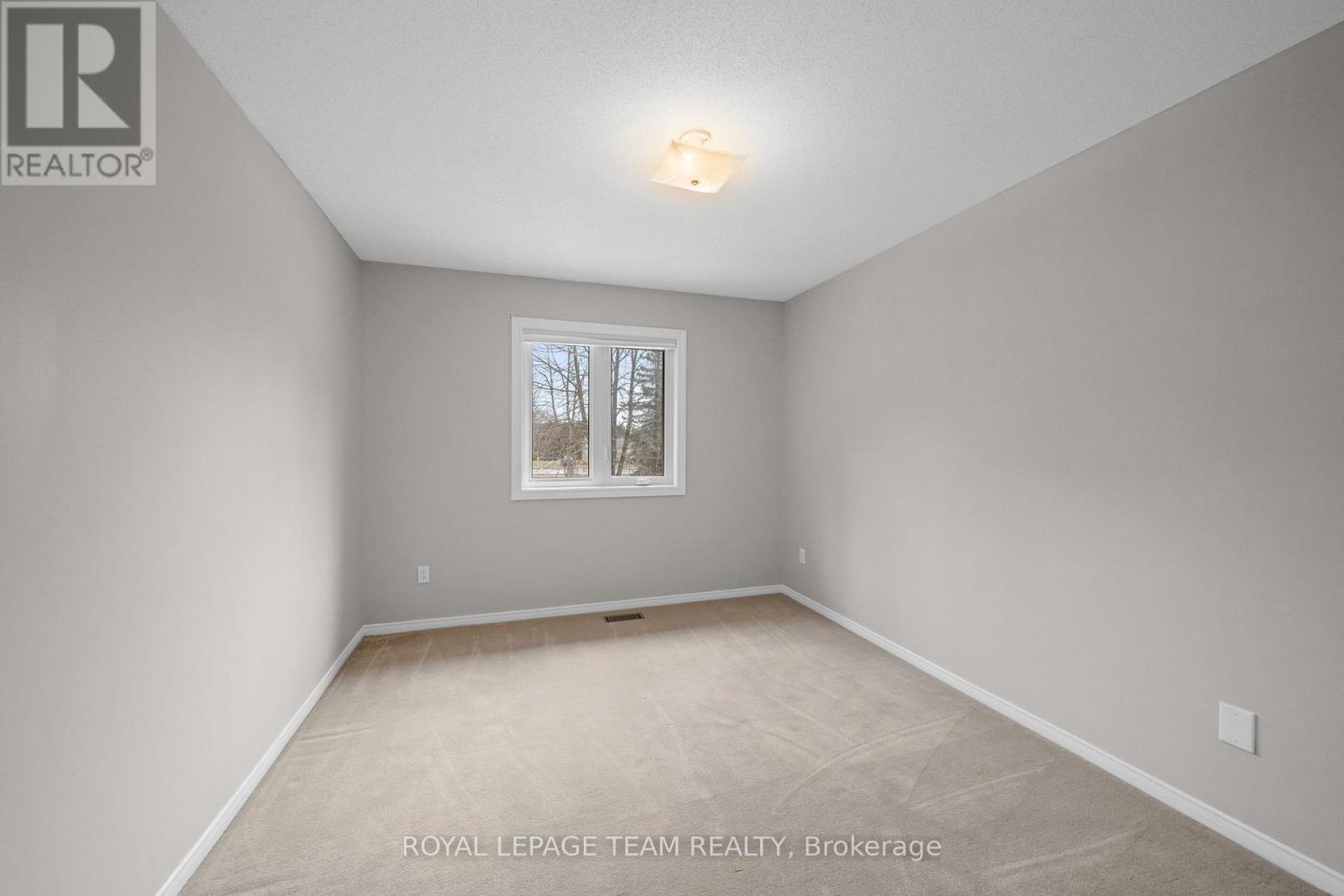 6584 HARVEST GROVE DRIVE - 32