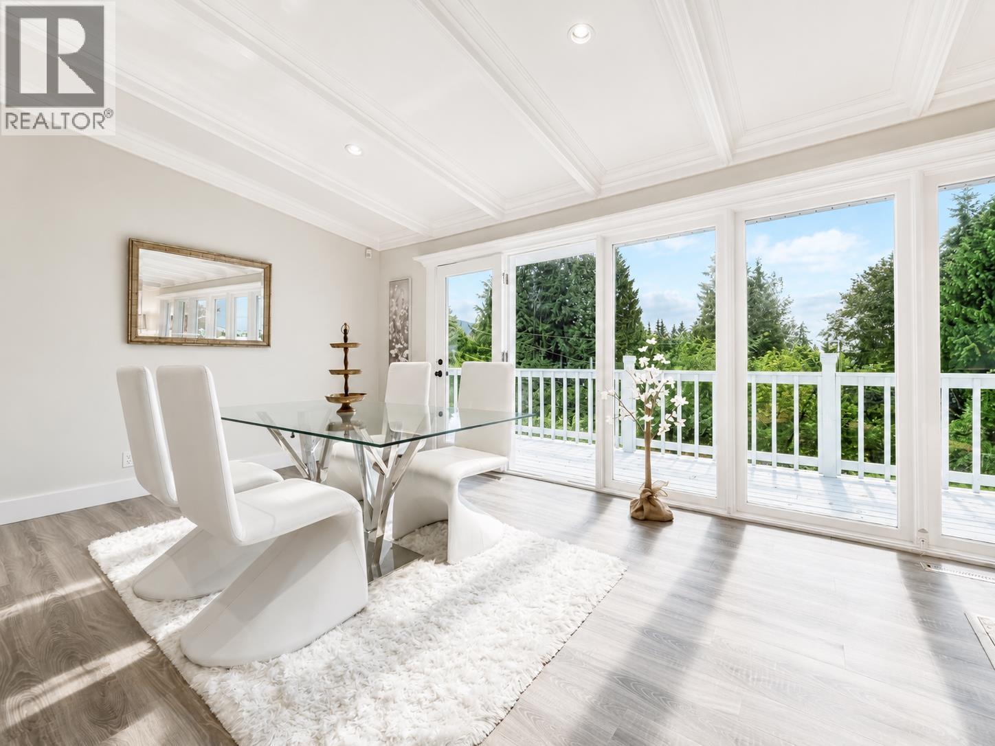 638 KING GEORGES WAY, West Vancouver