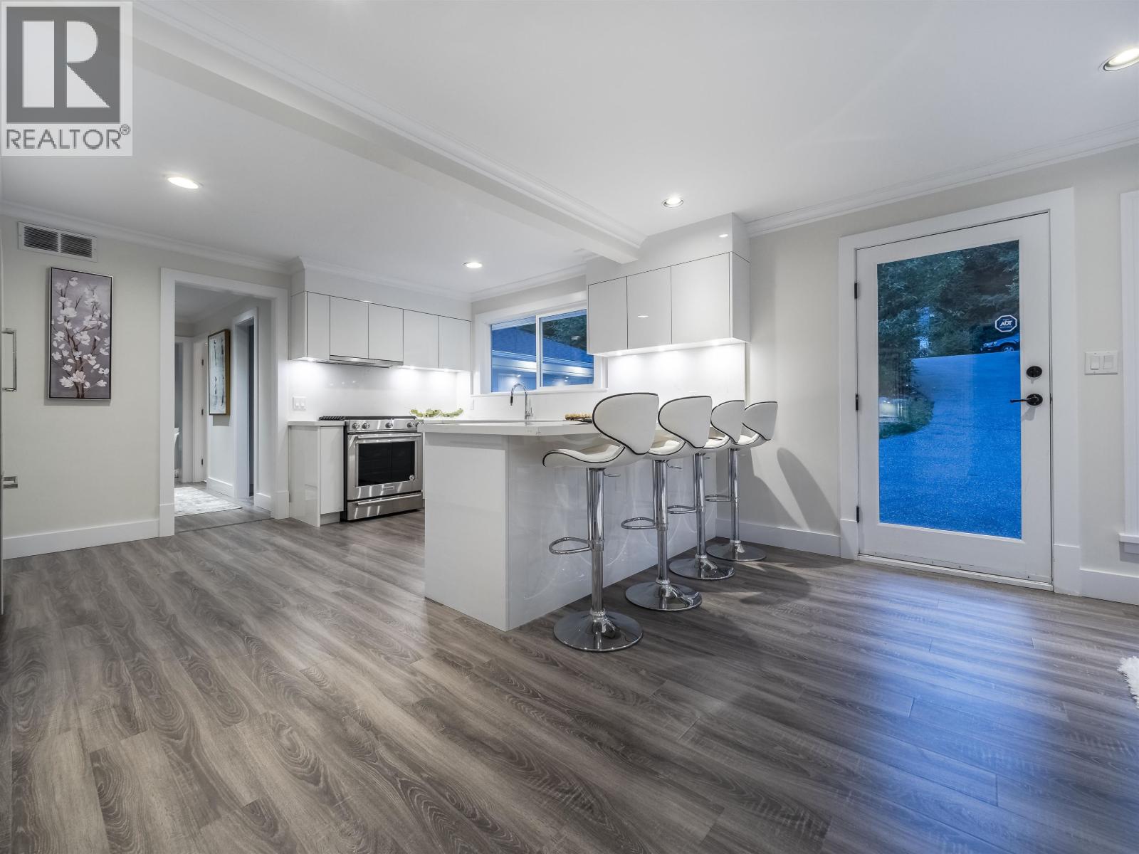 638 KING GEORGES WAY, West Vancouver
