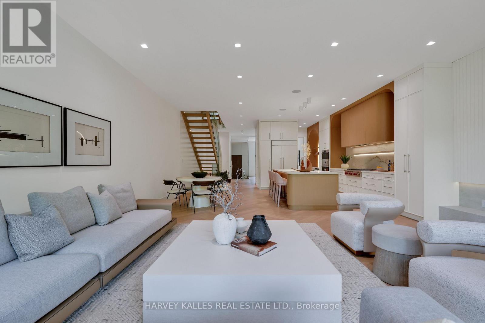 108 HEATH STREET W - 15