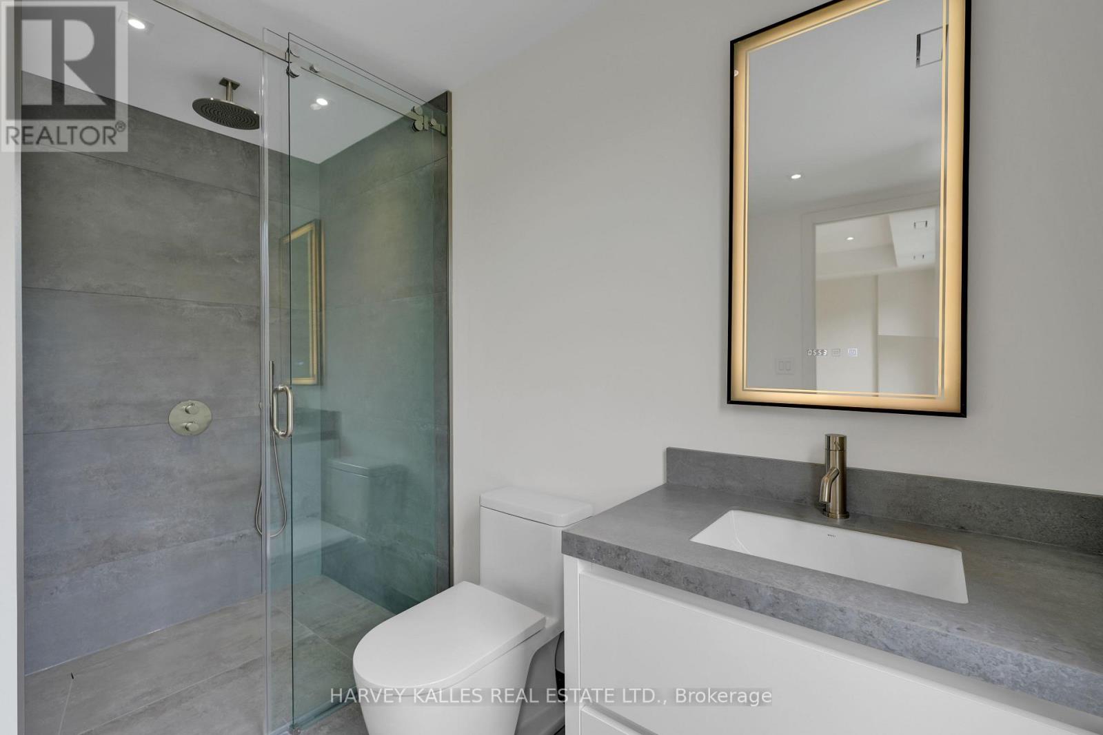 108 HEATH STREET W - 23