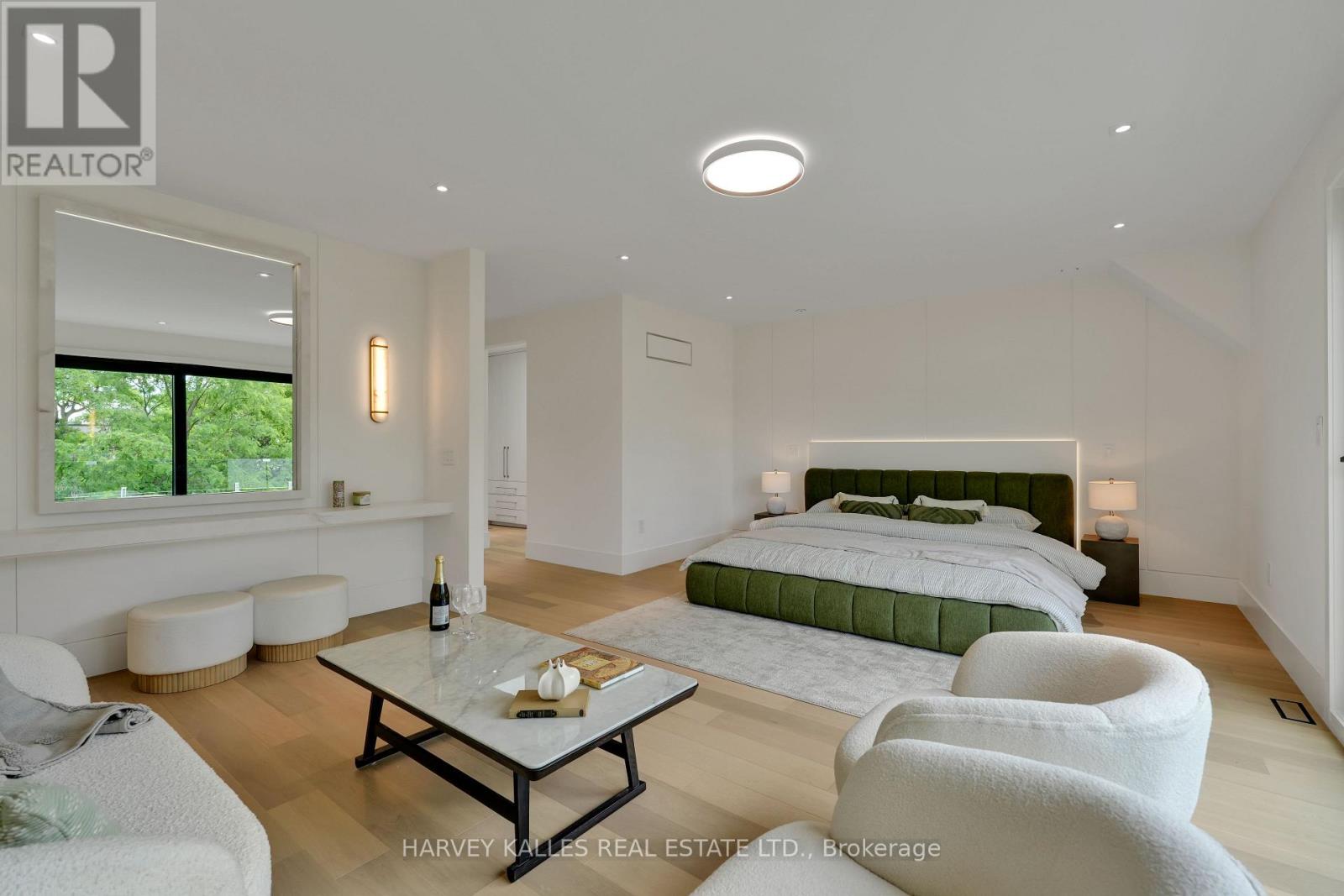 108 HEATH STREET W - 34