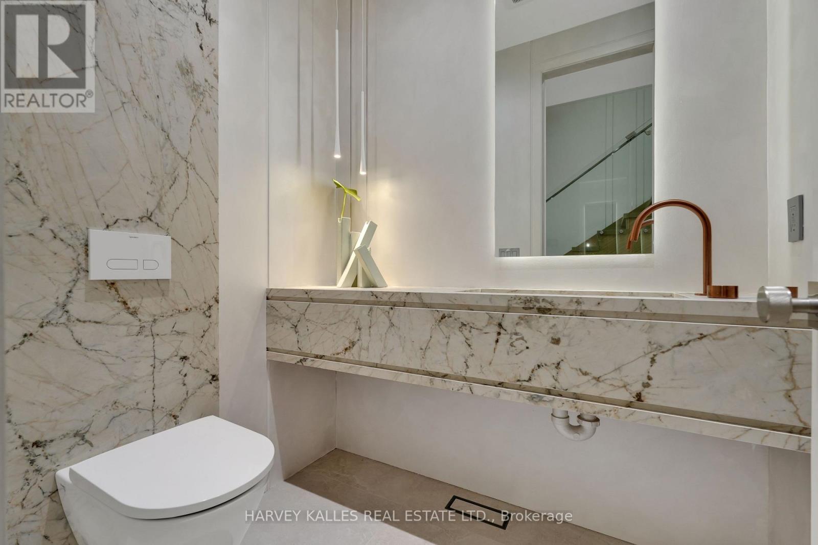 108 HEATH STREET W - 6