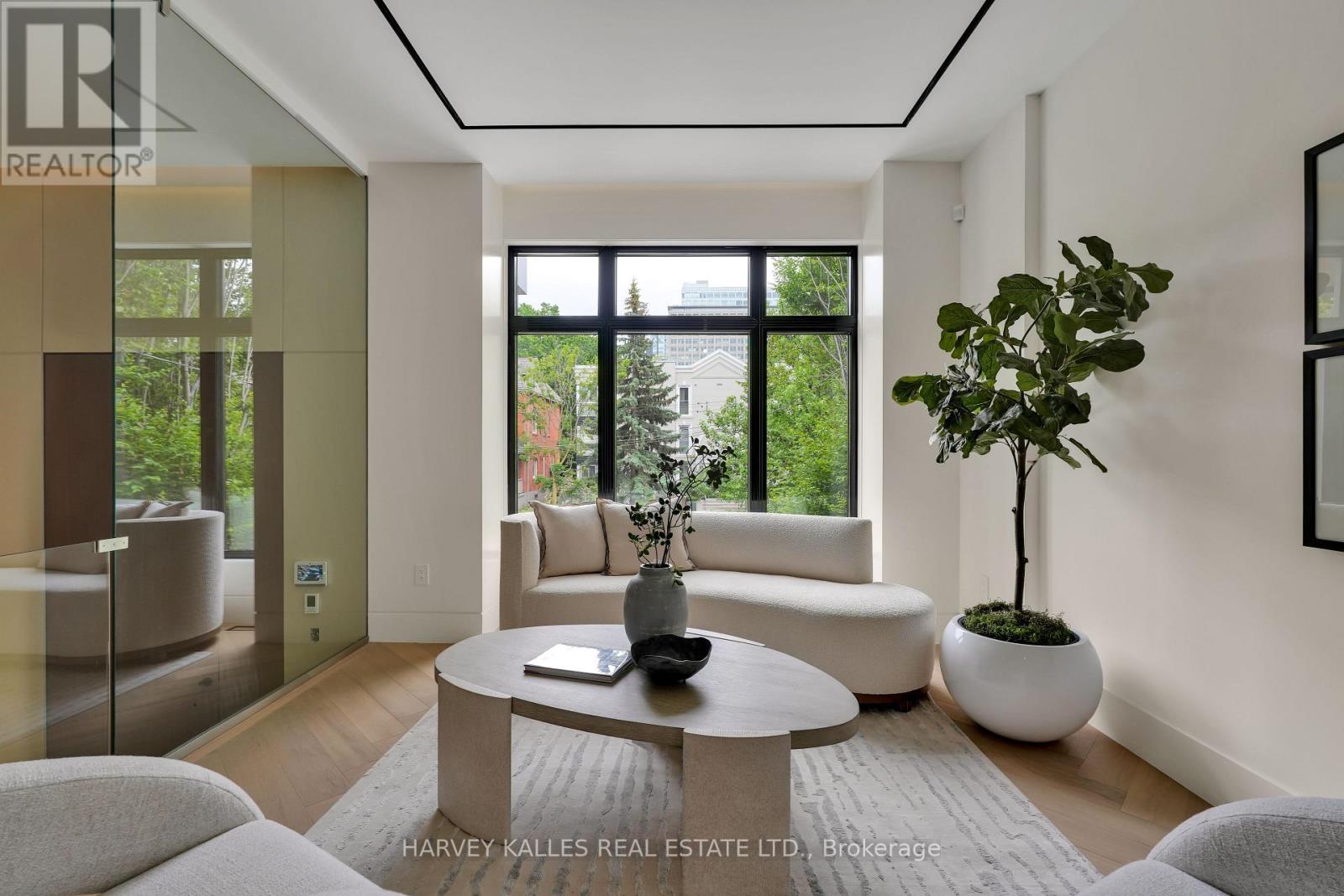 108 HEATH STREET W - 5