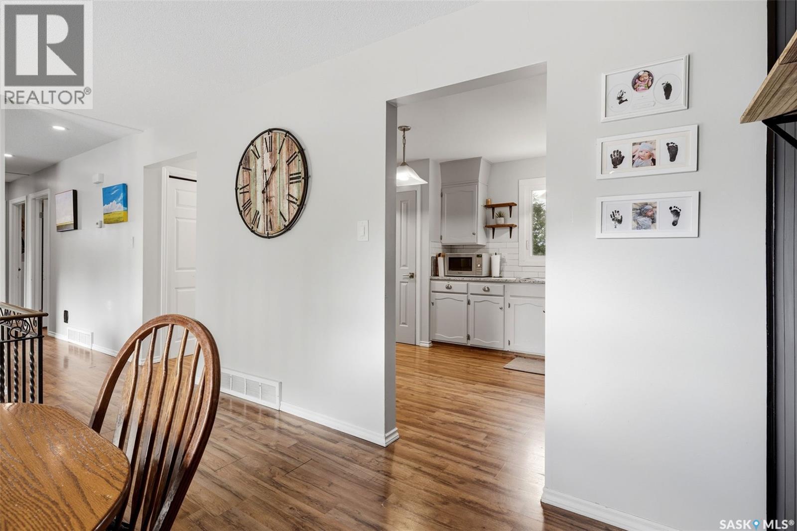 58 Norwood CRESCENT — photo 13