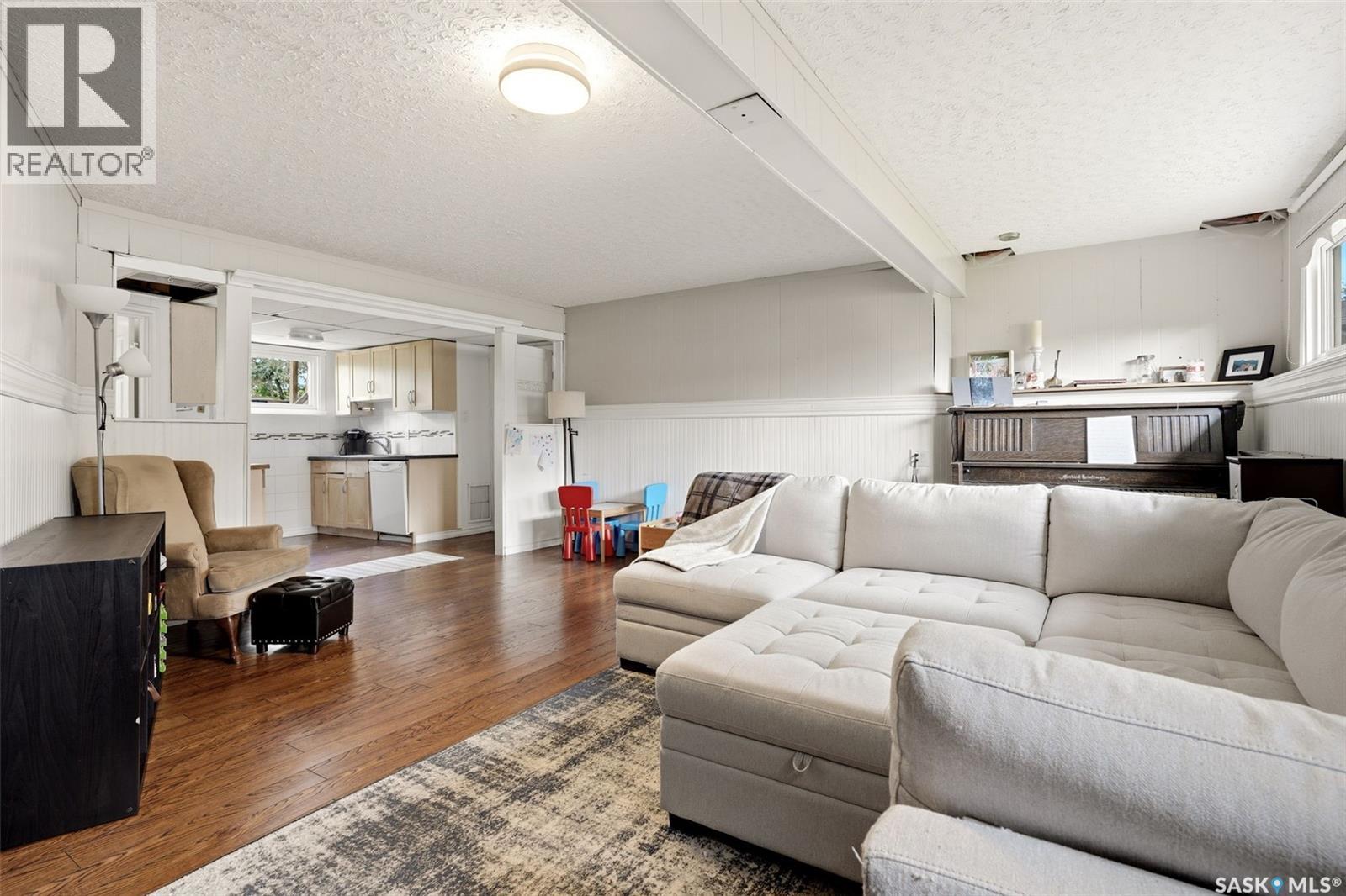 58 Norwood CRESCENT — photo 29