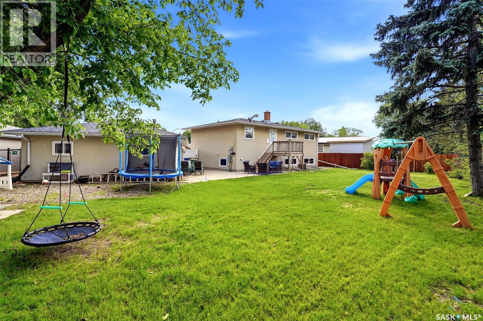 58 Norwood CRESCENT — photo 47