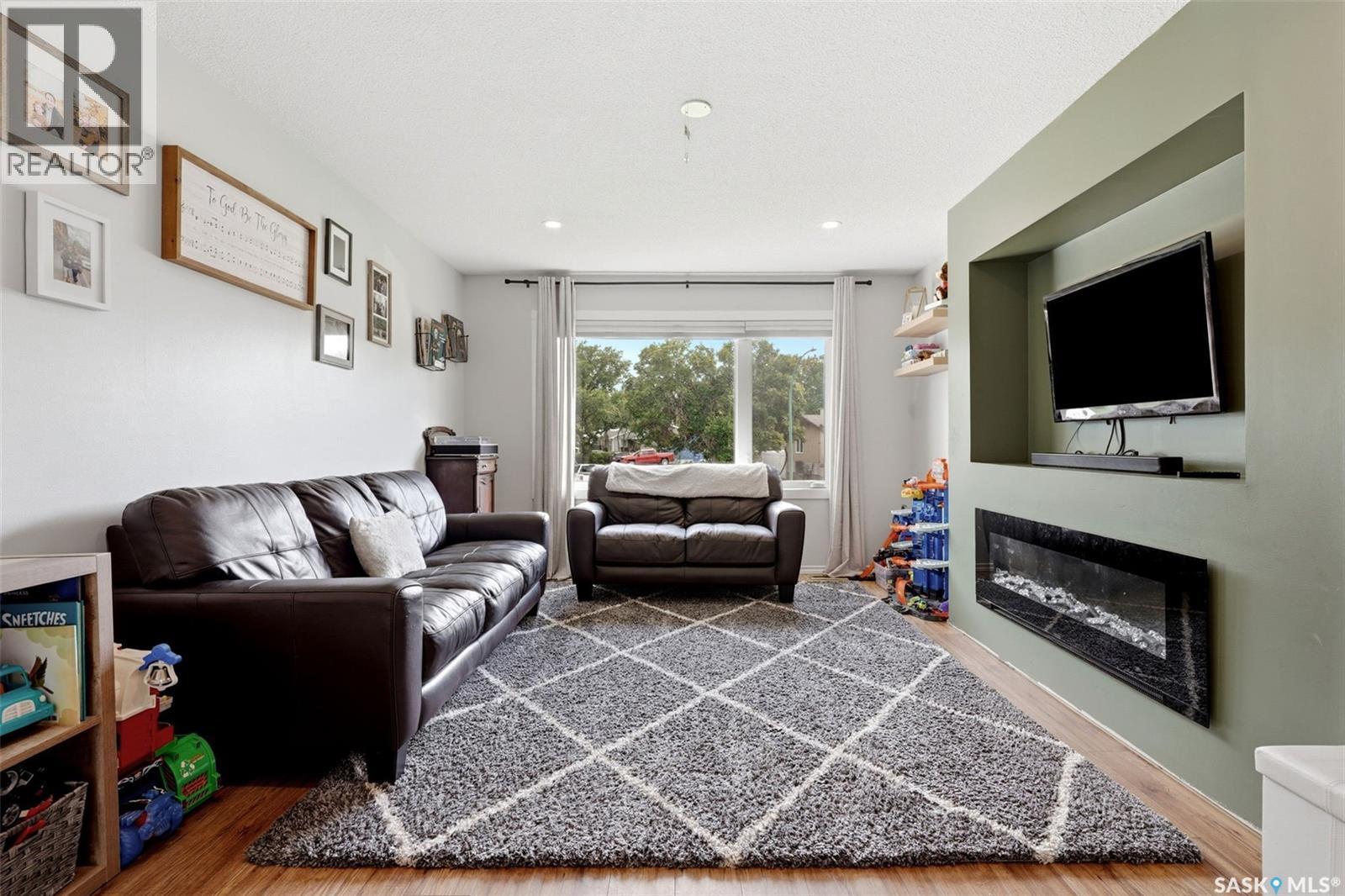 58 Norwood CRESCENT — photo 8
