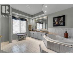 48 Cathedral Bluffs Road, Corman Park Rm No  344, SK S7P1A3 Photo 22