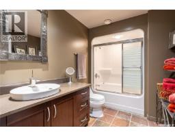 48 Cathedral Bluffs Road, Corman Park Rm No  344, SK S7P1A3 Photo 41