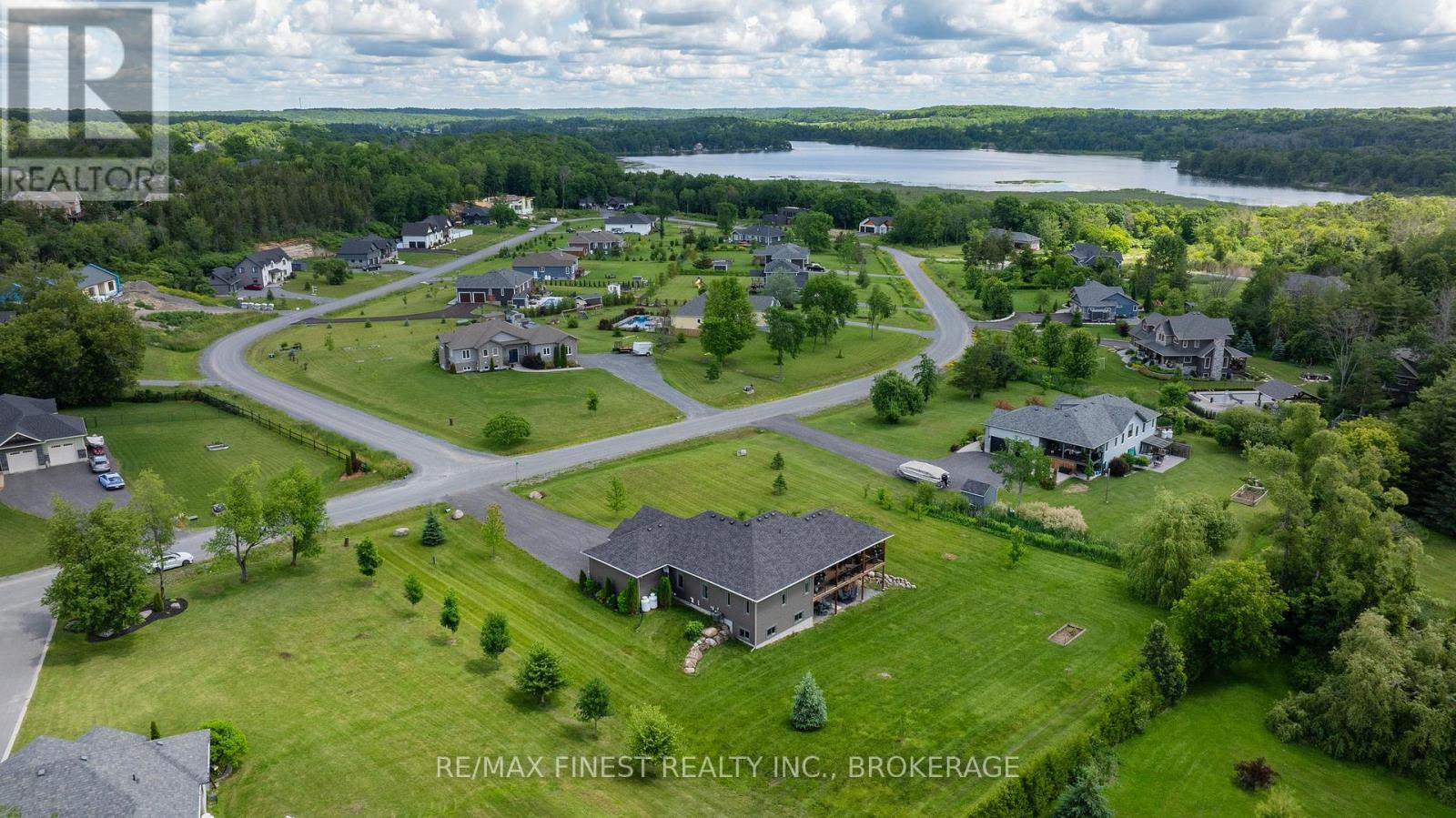 1046 KAM AVENUE - Image 49