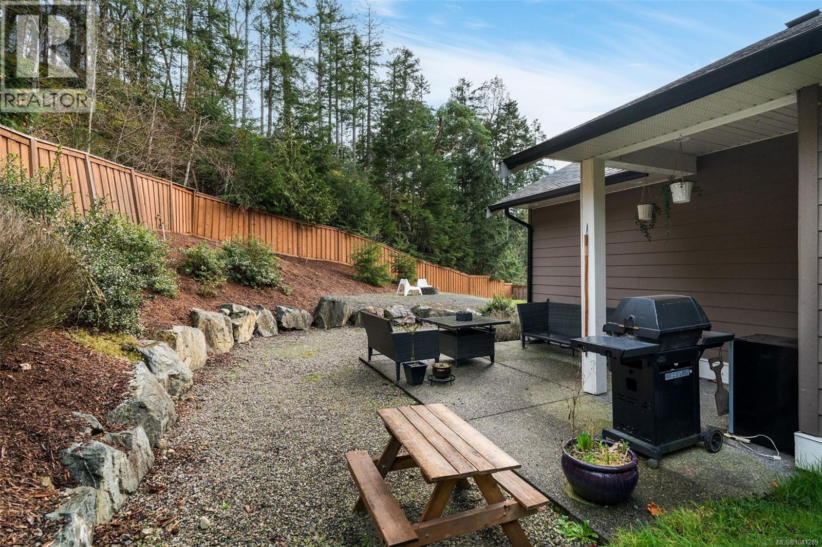 2629 Shawnigan Lake Rd - 40