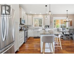 2629 Shawnigan Lake Rd, Shawnigan Lake, BC V0R2W2 Photo 19