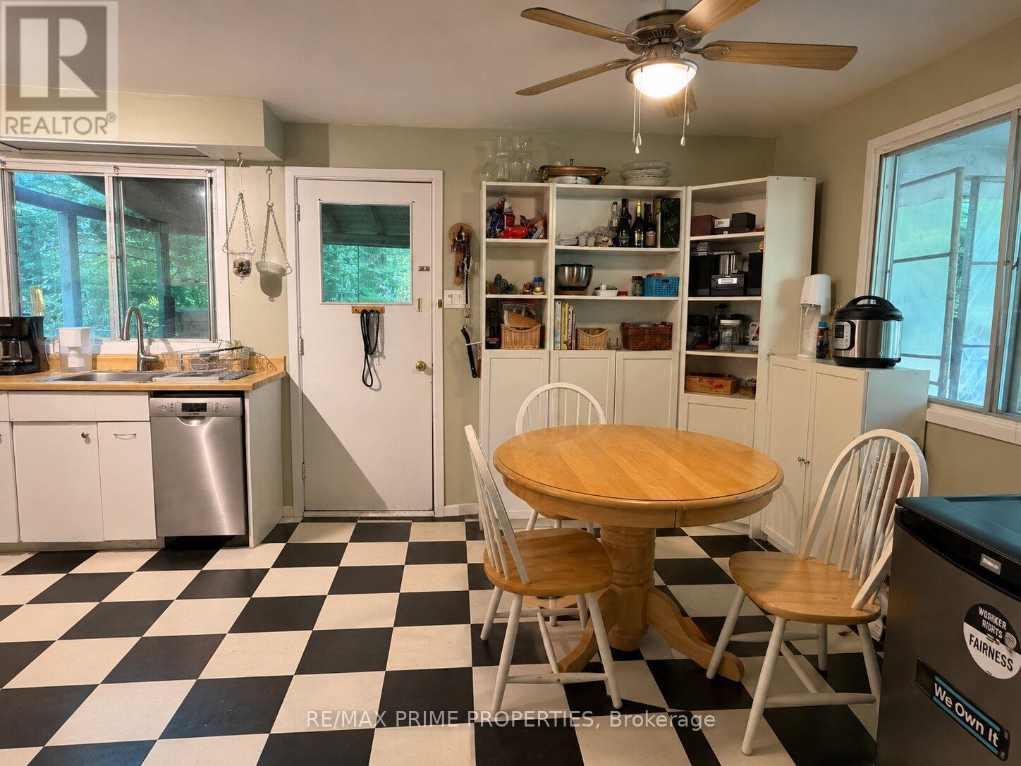 187 FREDERICK DRIVE - 5