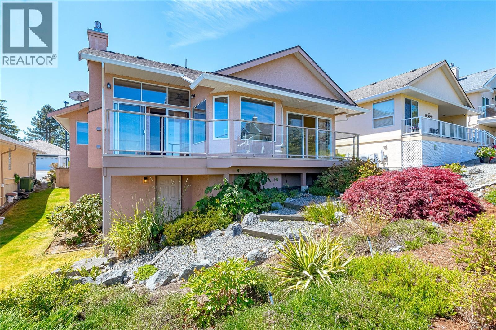  802 Country Club Drive, Cobble Hill