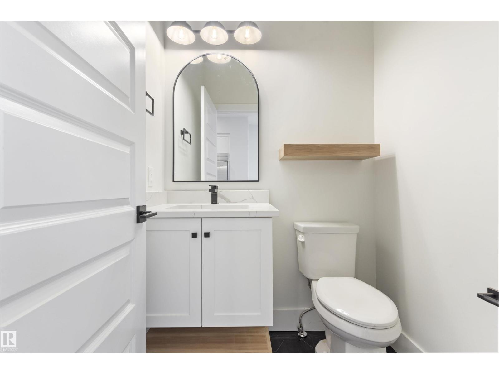 10419 136 ST NW - 11